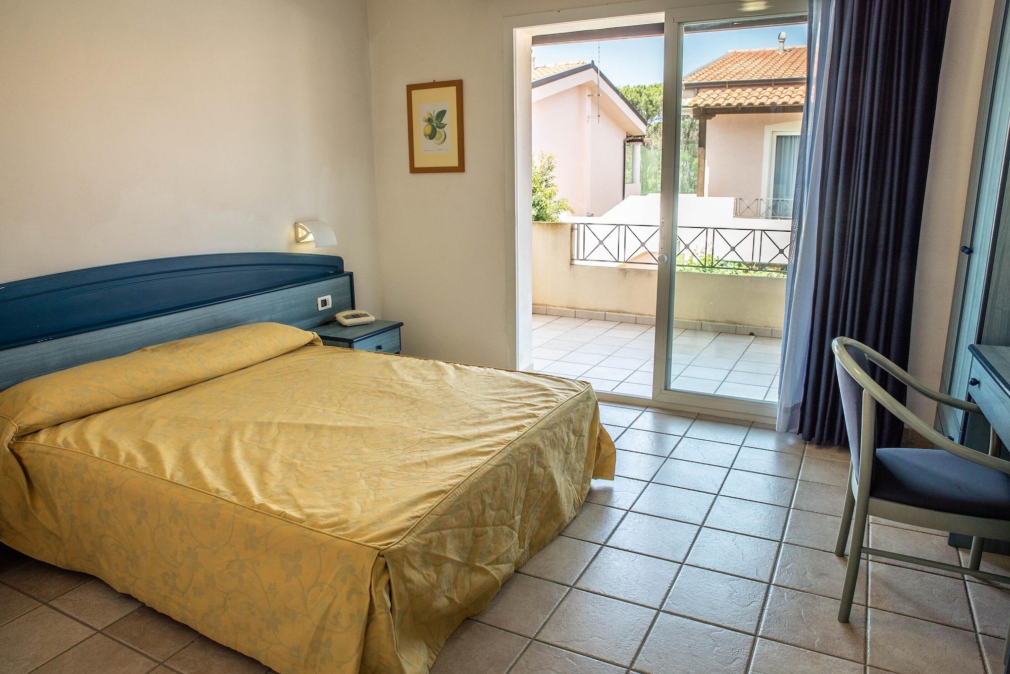 Nicotera Beach Village Bagian luar foto