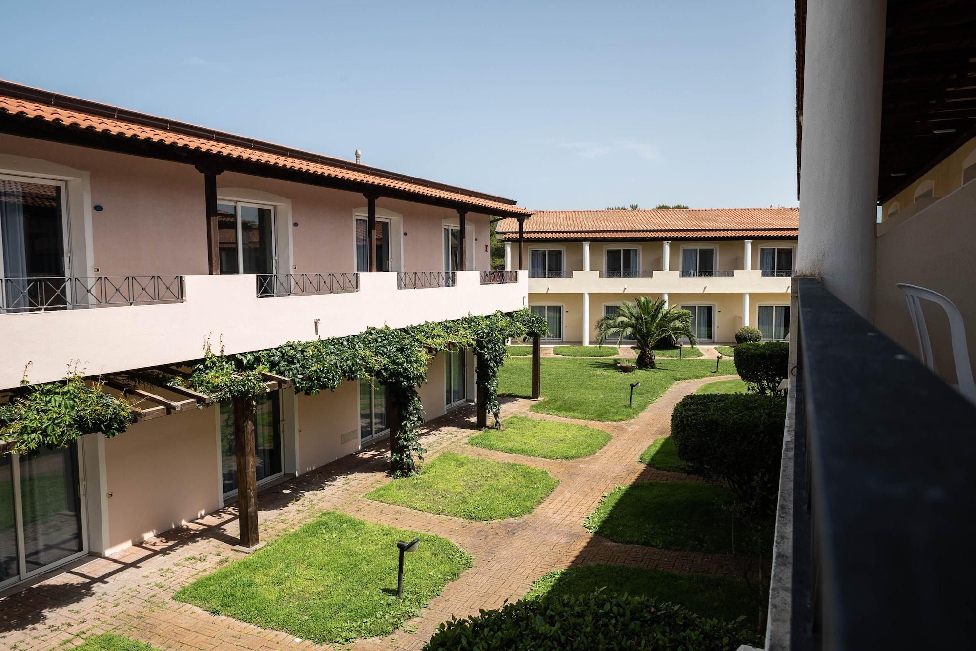 Nicotera Beach Village Bagian luar foto